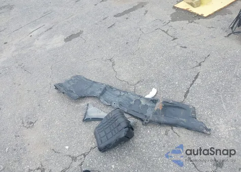 2011 Ford Escape Xlt from USA, damaged, VIN 1FMCU0D71BKC36409